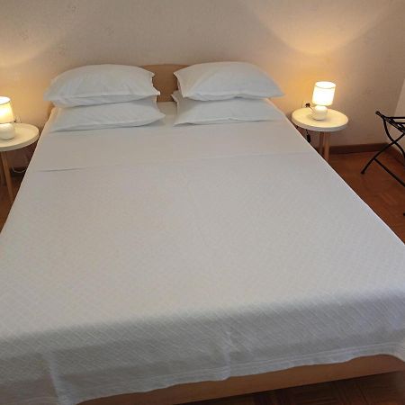 Apartments Leo Ровінь Екстер'єр фото